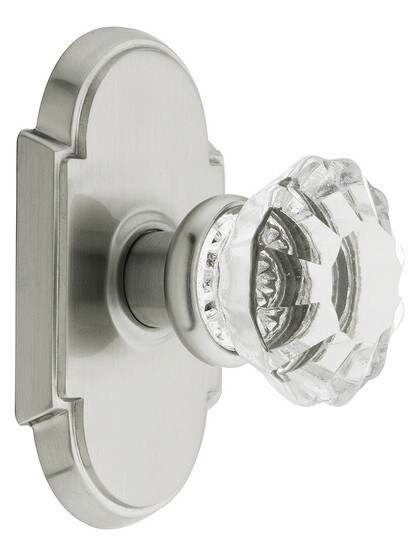 Arched Rosette Set With Fluted Crystal Knobs in Satin Nickel.